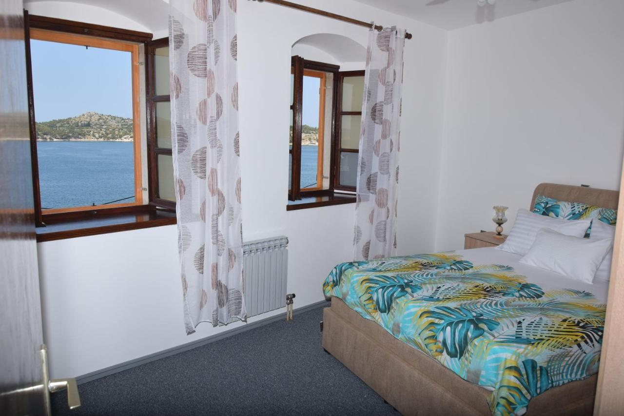 Apartman Plava Riba Šibenik Exterior foto